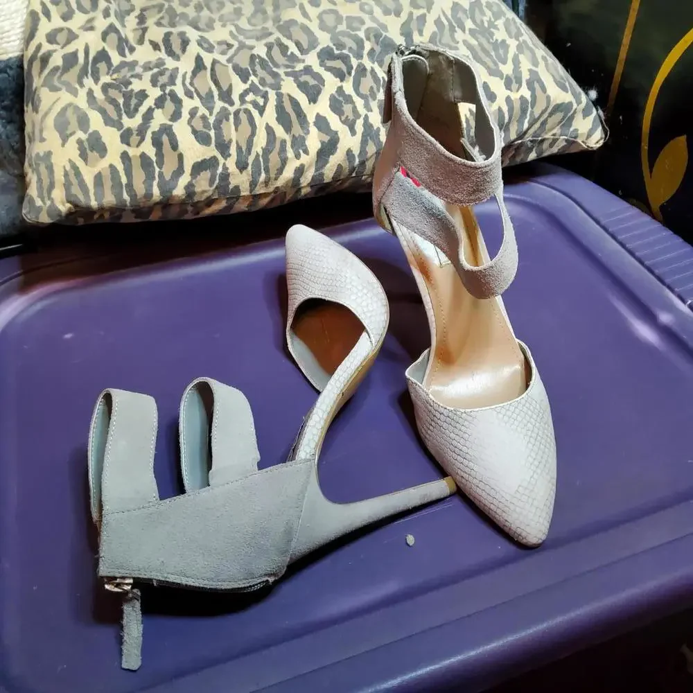 F 10 Catch Up Heels - Picture 4 of 5